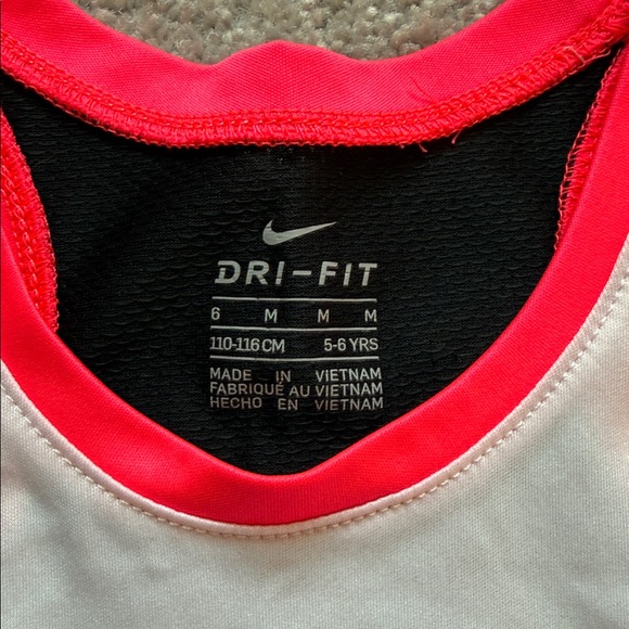 Nike set - Picture 2 of 2